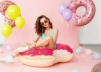 “Die Kunst des Layering: Wie man verschiedene Kleidungsstücke geschickt kombiniert”